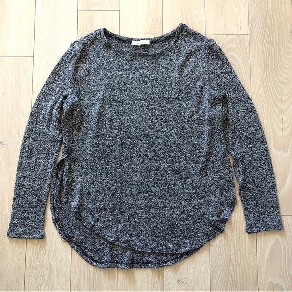 Abercrombie & Fitch Side Slit Marled Knit Long Sleeve  Top in Black&White Size M - Picture 1 of 10